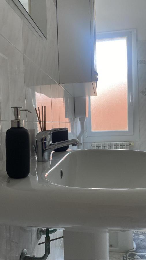 Hotel La Casa Del Giglio Albenga Zewnętrze zdjęcie